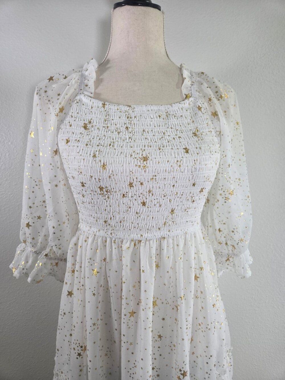 Petallush White Gold Star Print Smocked Chiffon Tiered Maxi Dress NWT Size XS